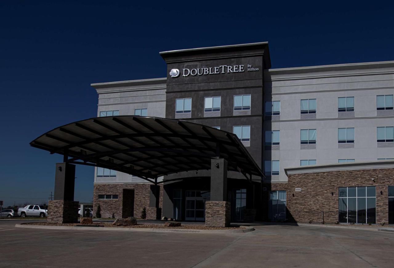 Doubletree Sulphur Lake Charles Exterior photo